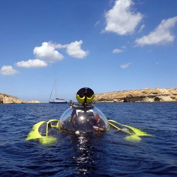 C-Explorer 3 - U-Boat Worx private submarines - Charter-A-Sub